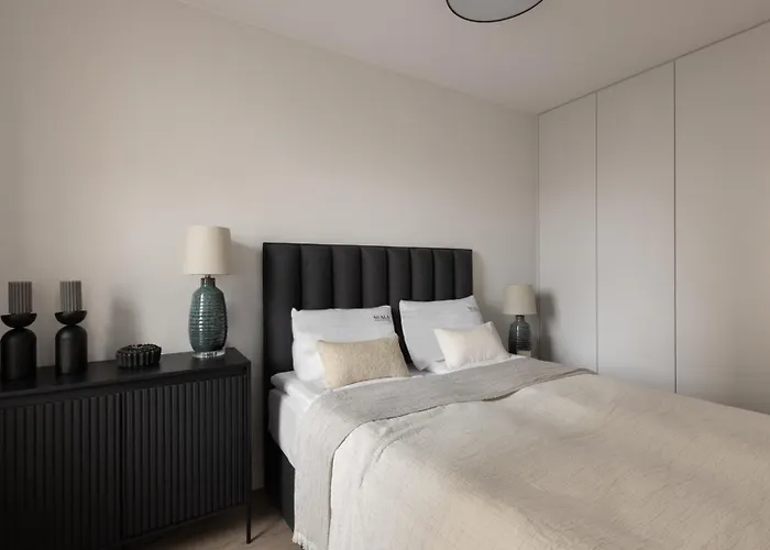 Scala By Moderna Profit- Lakowa 60g Z Parkingiem * Gdansk