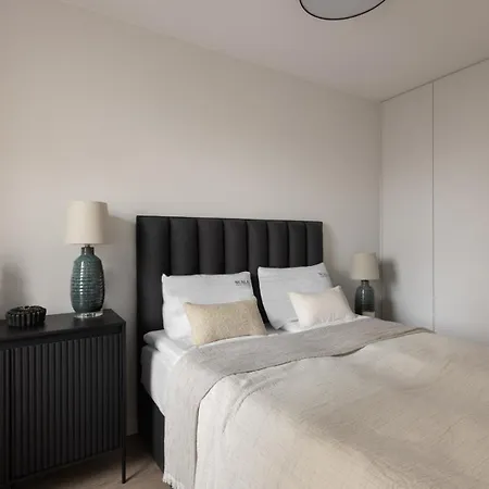 Scala By Moderna Profit- Lakowa 60g Z Parkingiem * グダニスク